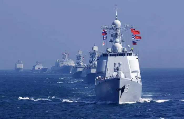 中国拥有2艘航母、41艘盾舰，在4支舰队远航之际，仍然捉襟见肘