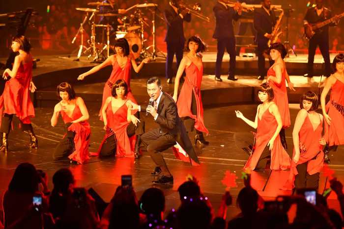 刘德华「My Love」香港演唱会 万人合唱圣诞歌欢度平安夜